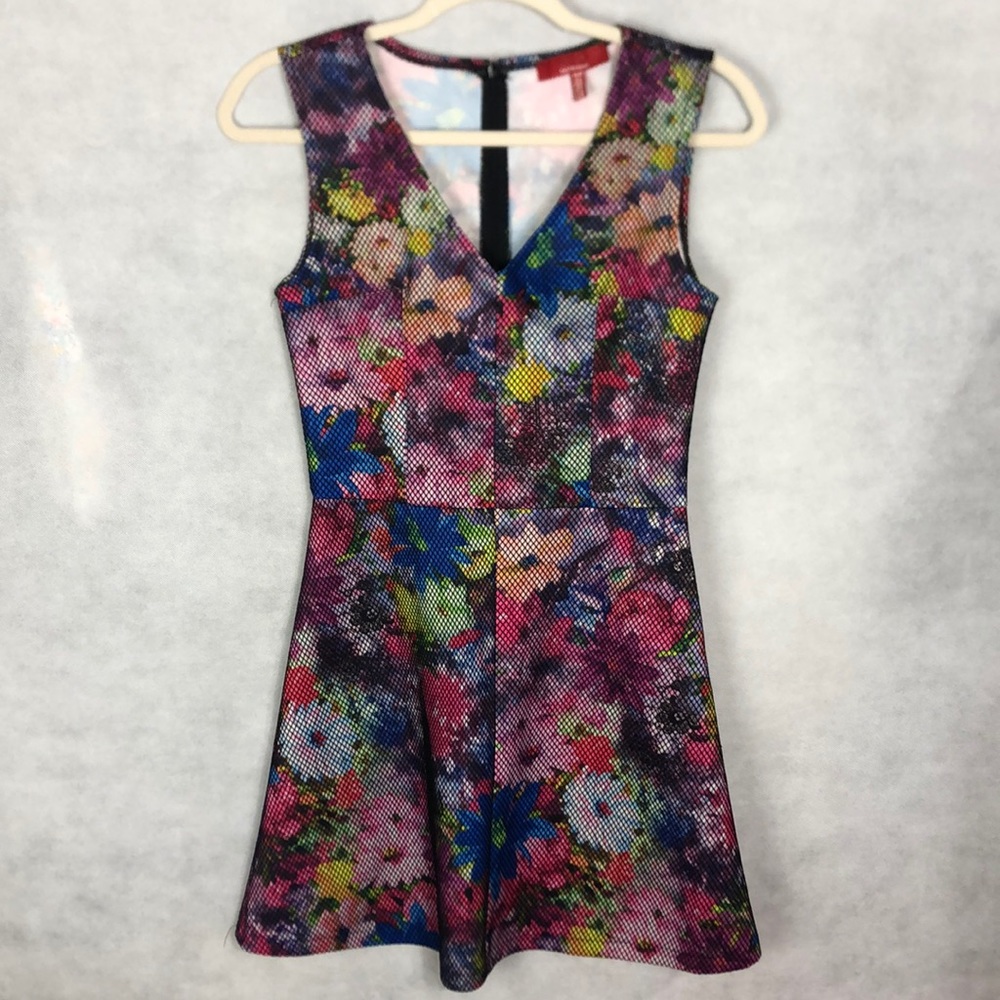 ♥️Saks Fifth Avenue RED Fishnet Floral Dress.